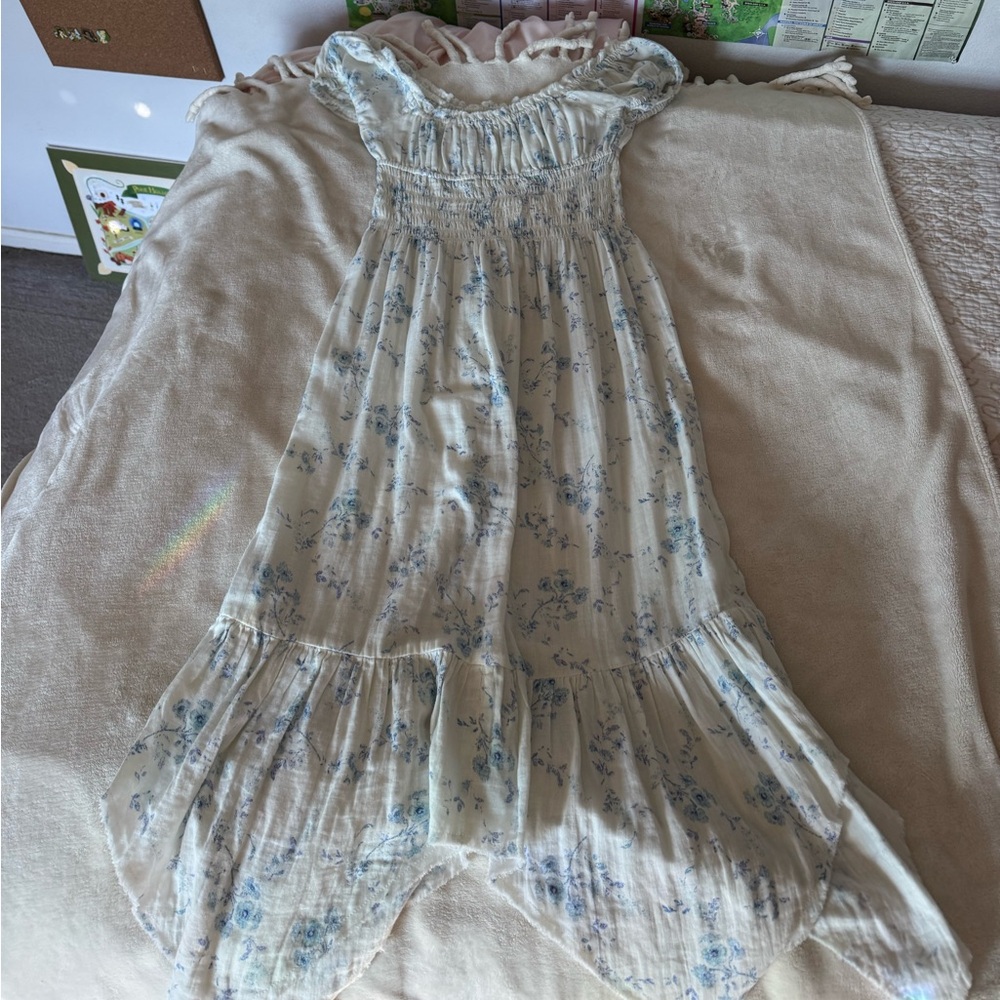 Urban Outfitters Kimchi Blue Suki Floral Smocked Midi Dress - Picture 10 of 12